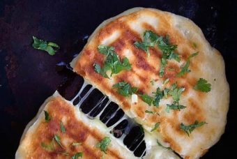 Cheese Naan